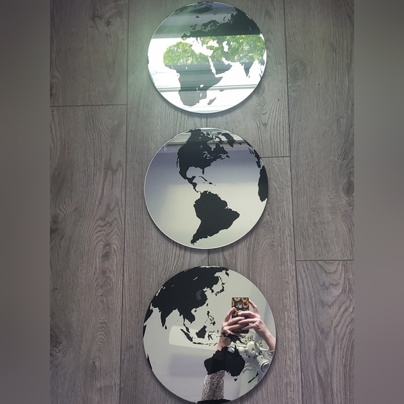 Globe mirrors - Picture 6 of 6